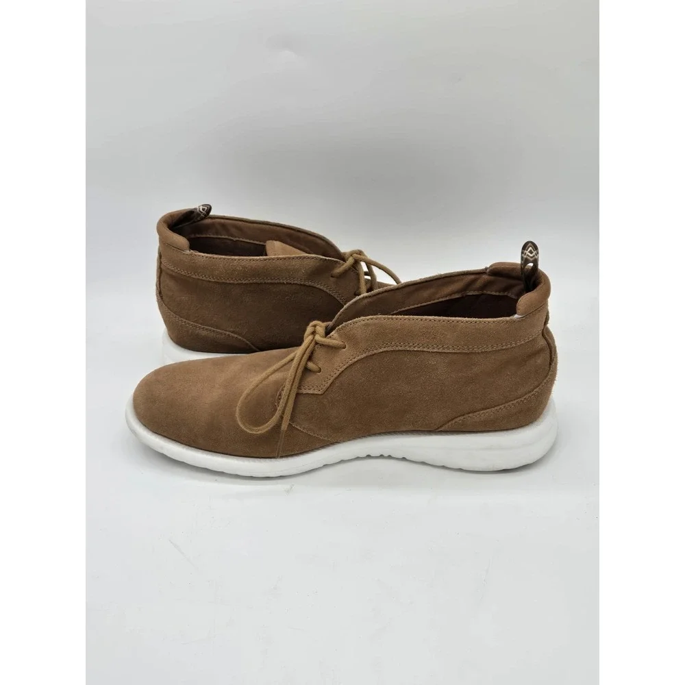 UGG Freamon Mens Size 10.5 Brown Suede Lace Up Chukka Boots 1110949